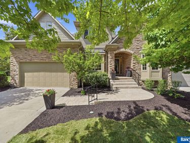 7841 Preserve Lane Lane, Lincoln, NE 68516