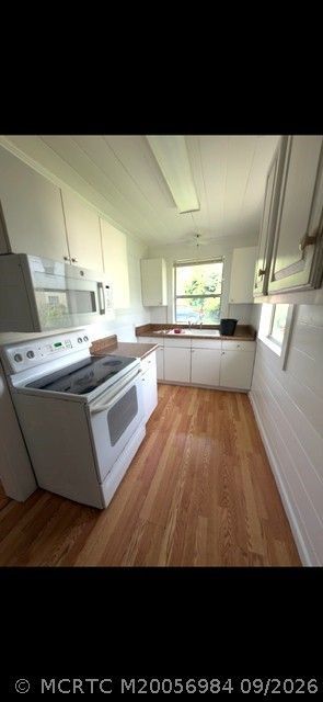 844 SE 14 Street, Stuart, FL 34994 Photo