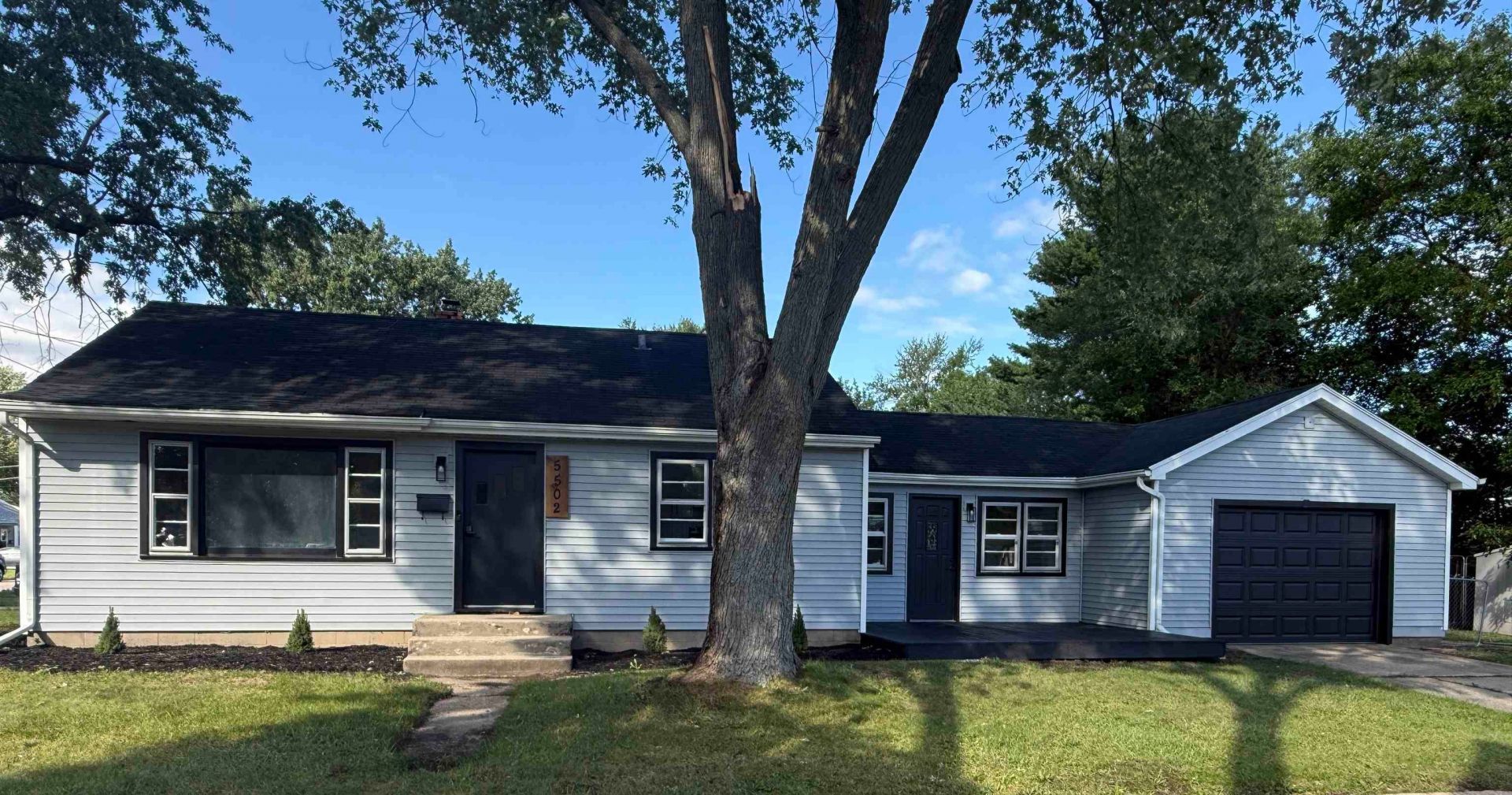 5502 Hollis Avenue, Loves Park, IL 61111 Main Photo