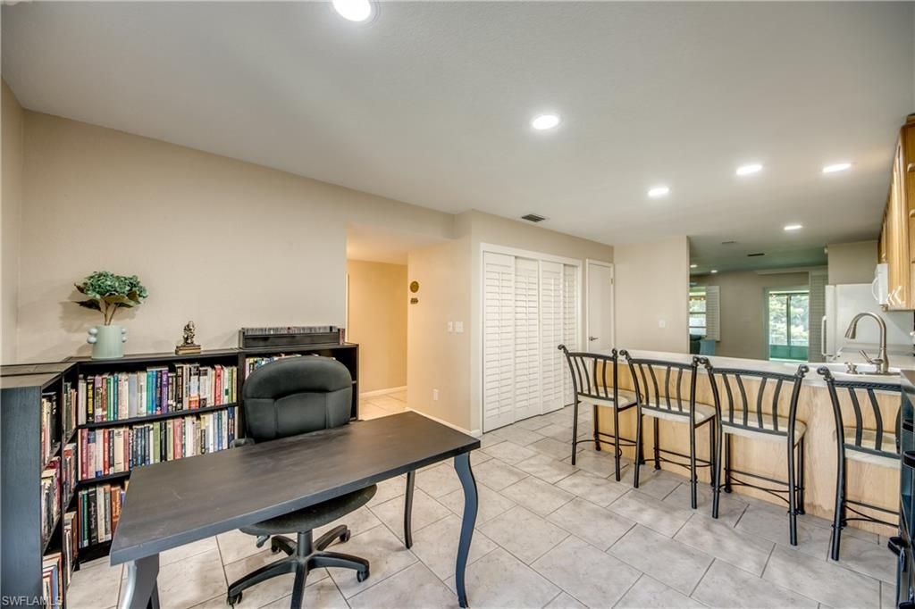 3130 Shorewood Ln, Unit 1, Fort Myers, FL 33907 Photo