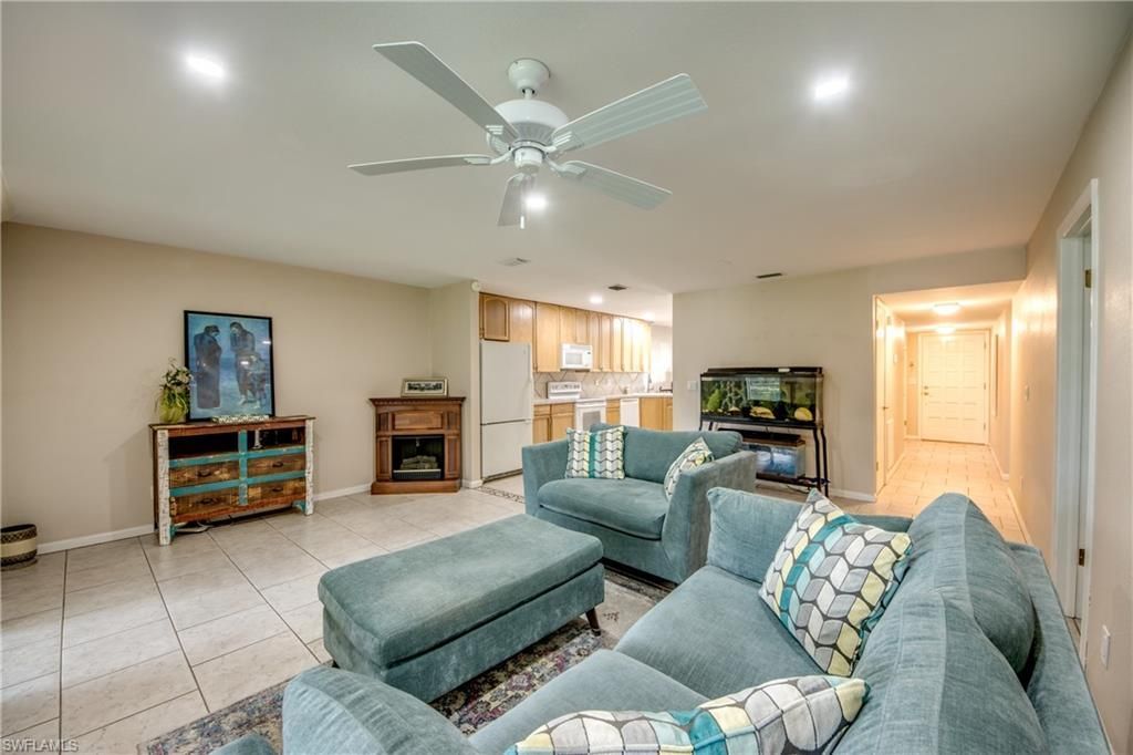 3130 Shorewood Ln, Unit 1, Fort Myers, FL 33907 Photo