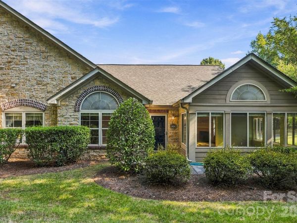 2808 Polo Club Boulevard, Matthews, NC 28105