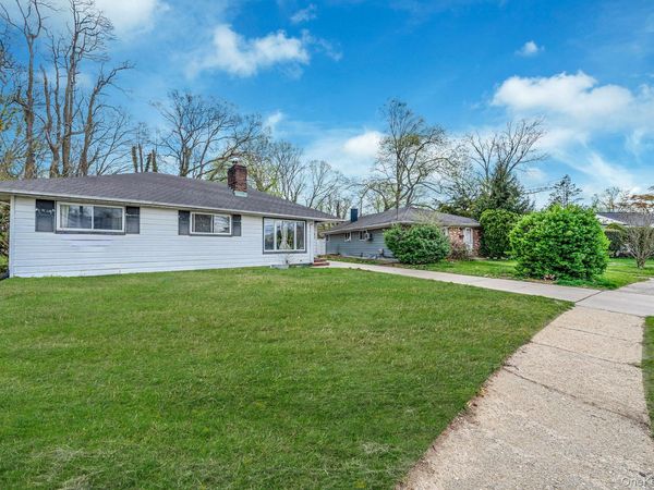 350 Coventry Road N, West Hempstead, NY 11552