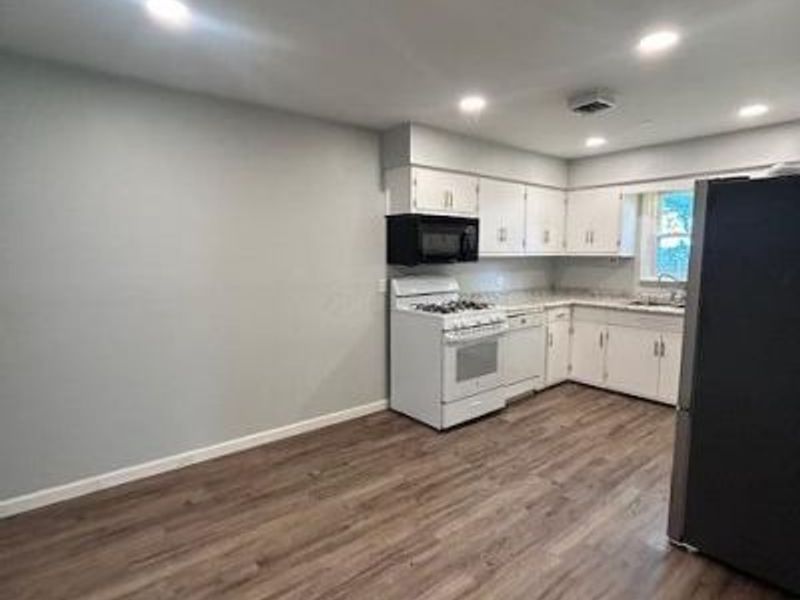 778 Lake Shore Boulevard, Thornville, OH 43076 Photo 9