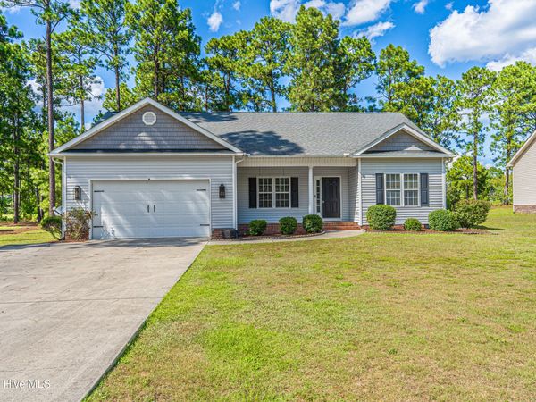 167 Laurel Oak Lane, Pinebluff, NC 28373