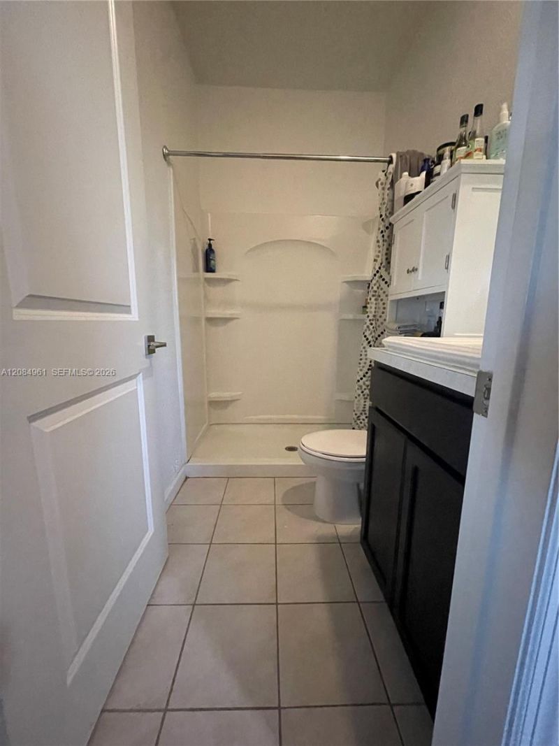 2823 NW 181st St, Miami Gardens, FL 33056 Photo
