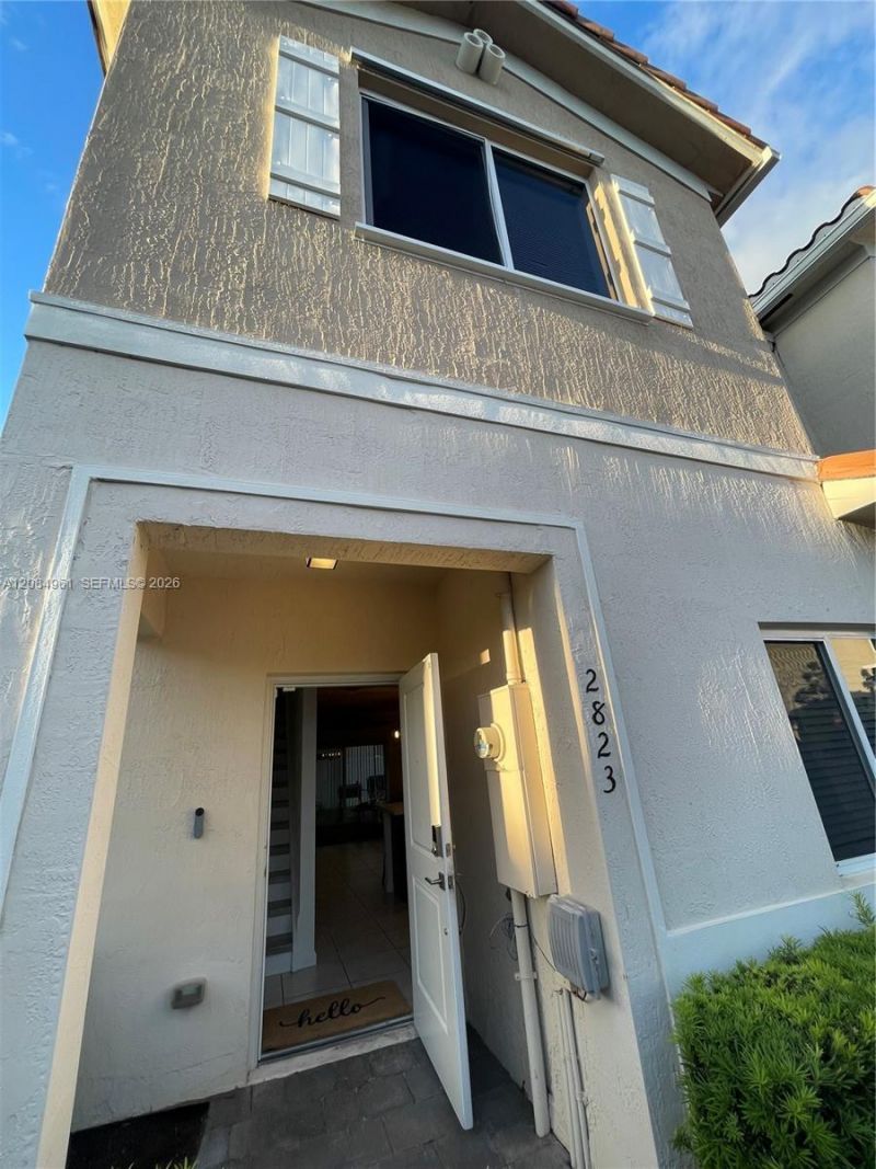 2823 NW 181st St, Miami Gardens, FL 33056 Photo