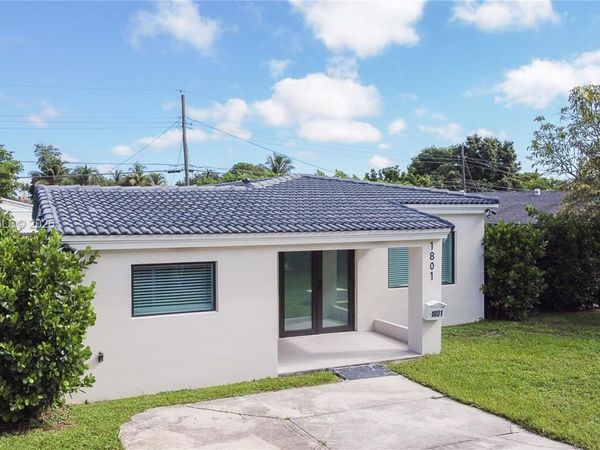 1801 NE 173rd St, North Miami Beach, FL 33162