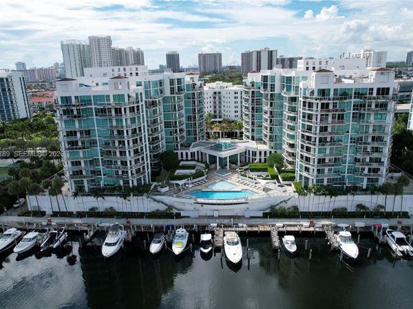 Unit 1-706, Aventura, FL 33180