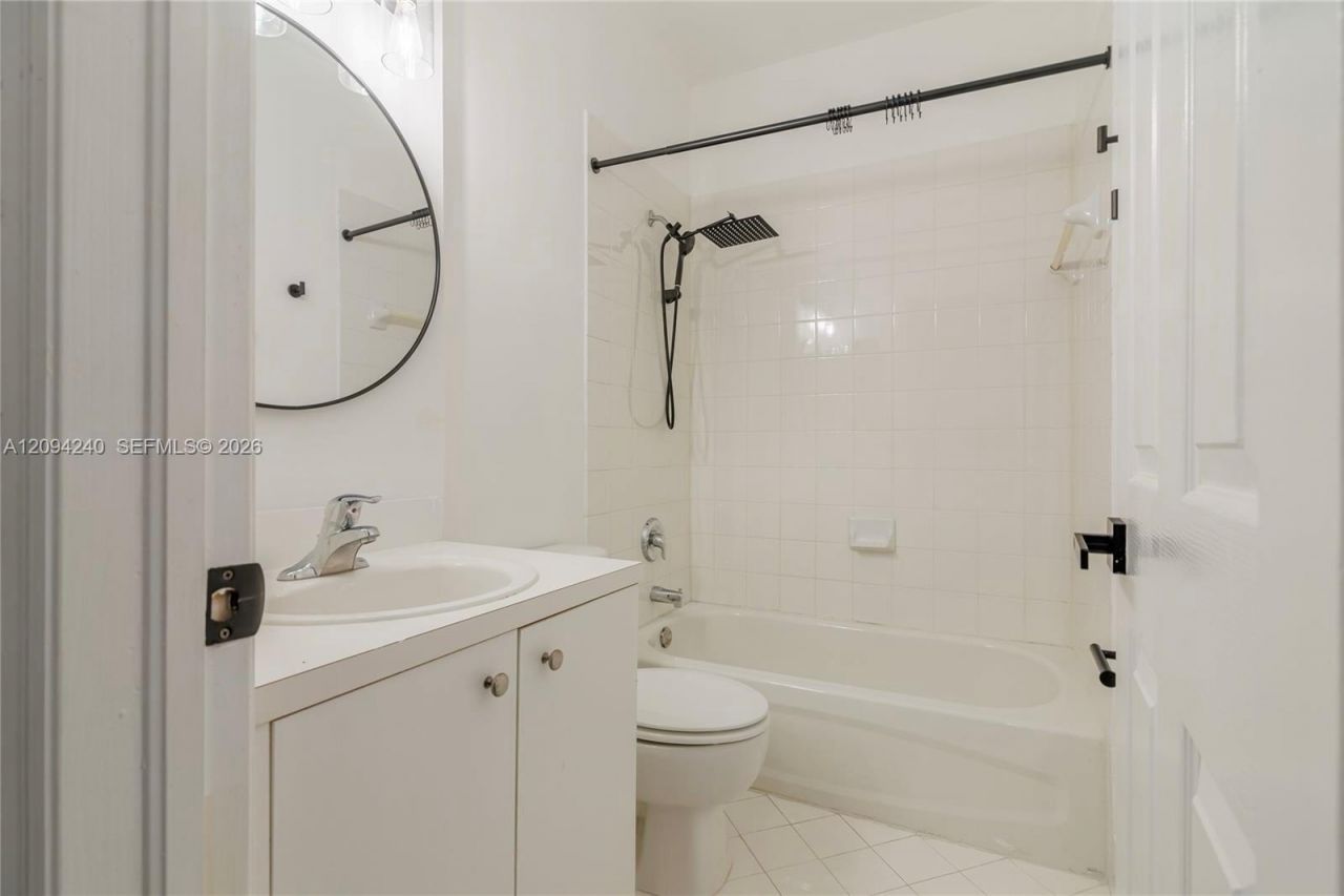 3370 NE 13th Cir Dr, Unit 106-20, Homestead, FL 33033 Photo