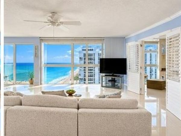 1360 S OCEAN Boulevard, Unit 2701, Pompano Beach, FL 33062