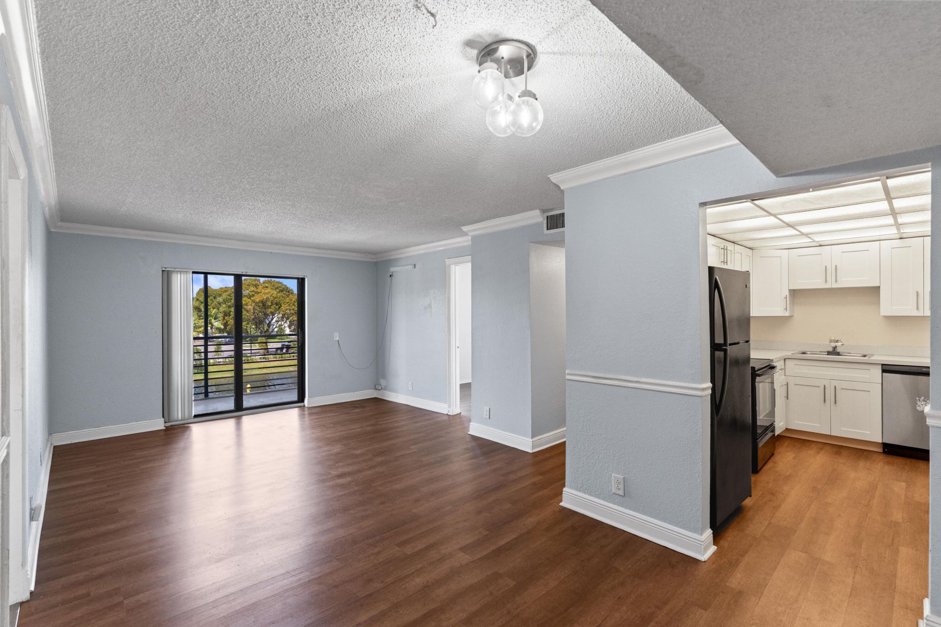 3700 N Pine Island Road, Unit 310, Sunrise, FL 33351 Photo