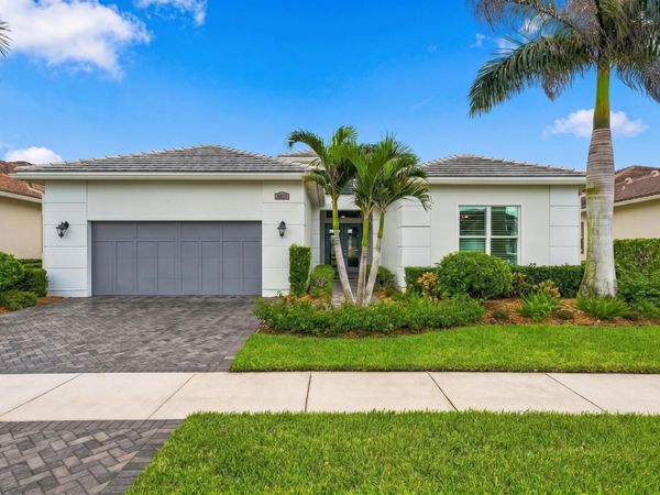 8711 SW FLUTTO Way, Port St. Lucie, FL 34987