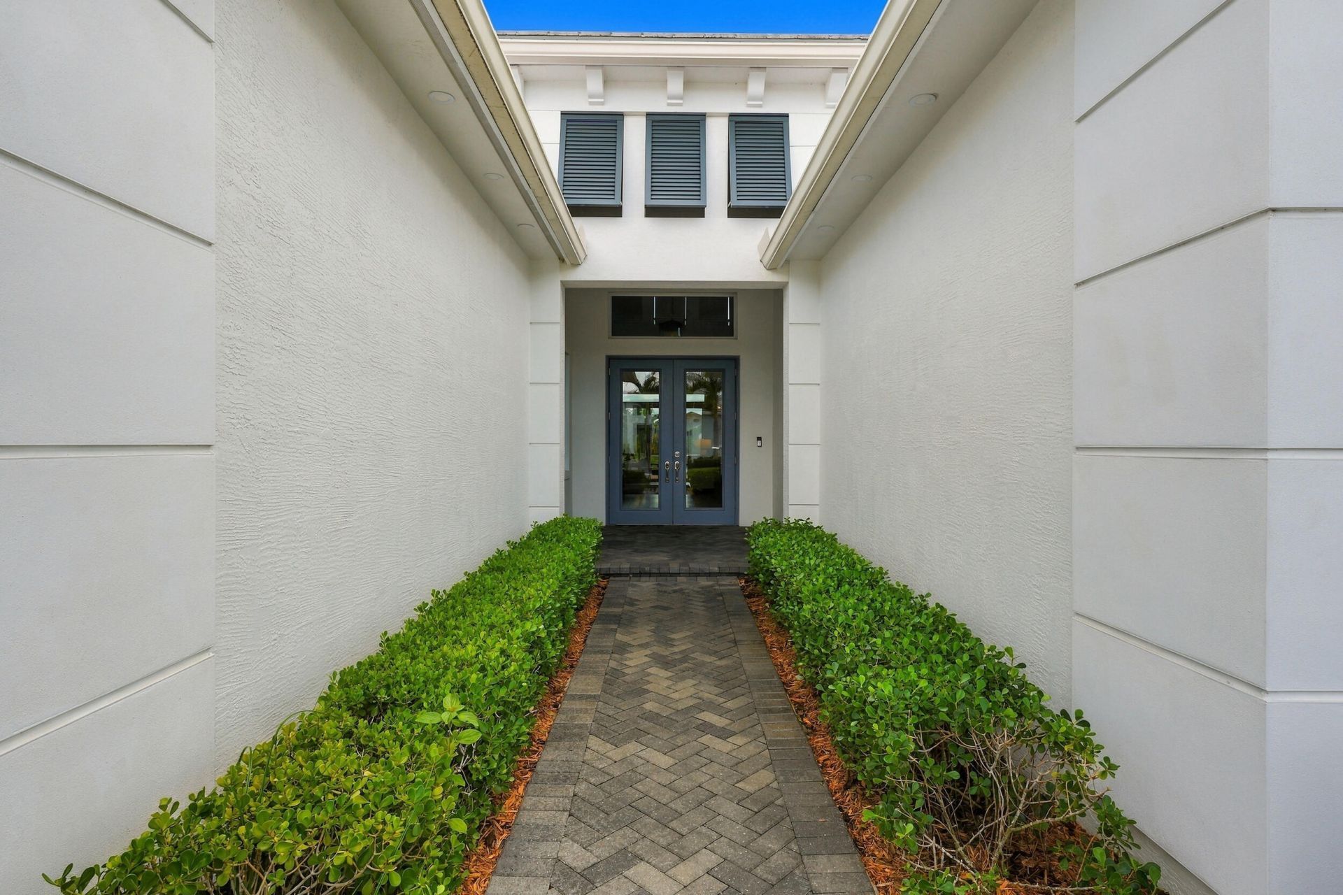 8711 SW Flutto Way, Port Saint Lucie, FL 34987 Photo