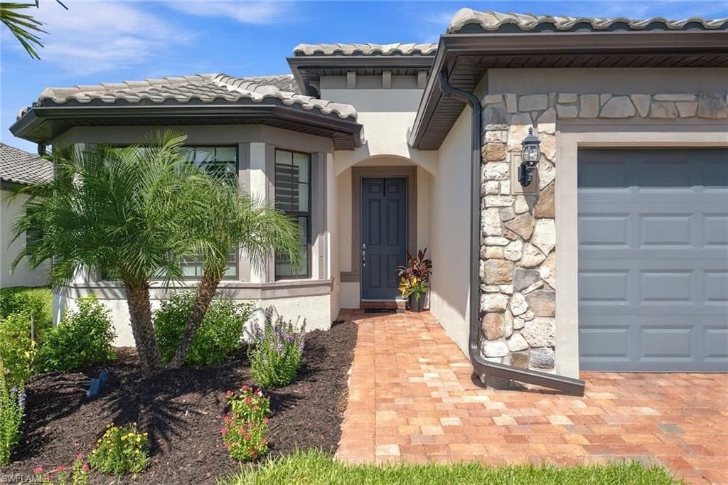6825 Greenbriar Ct , Naples, FL 34114 Photo