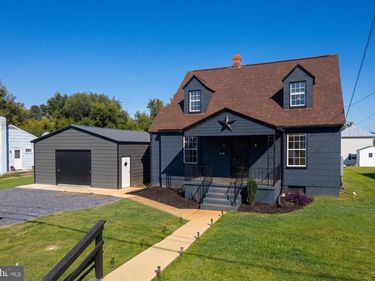 111 8TH AVENUE, LURAY, VA 22835