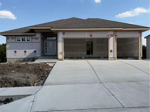 831 Reed Drive, Raymore, MO 64083