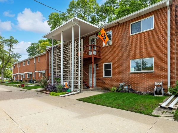 1309 9th Street , Unit D, Moline, IL 61265