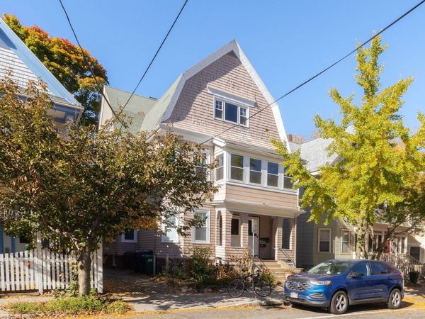 103 Fayerweather St, Unit 2, Cambridge, MA 02138