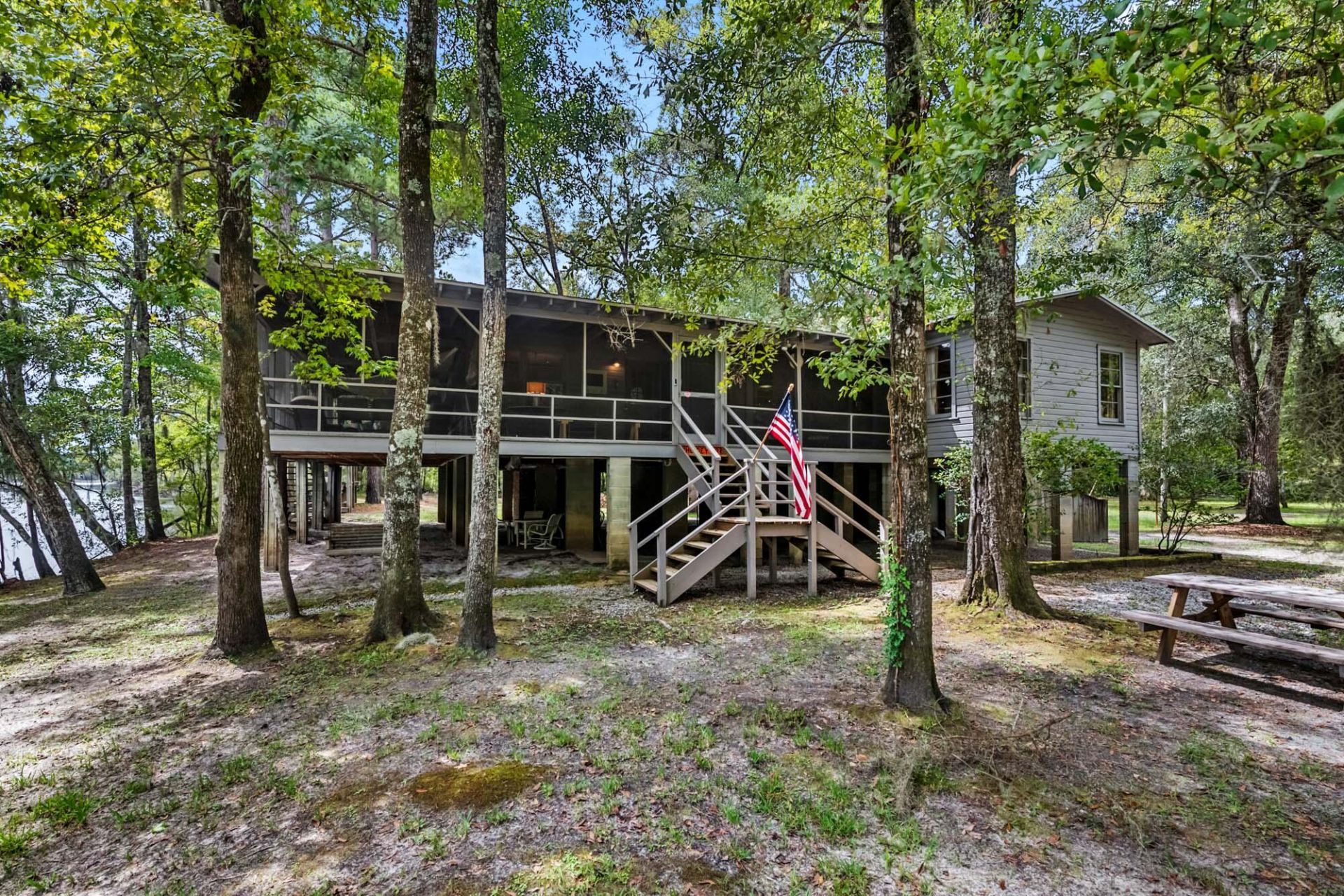7884 Peirce Road Photo 15