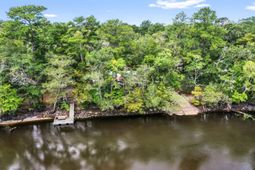 7884 Peirce Road photo 4