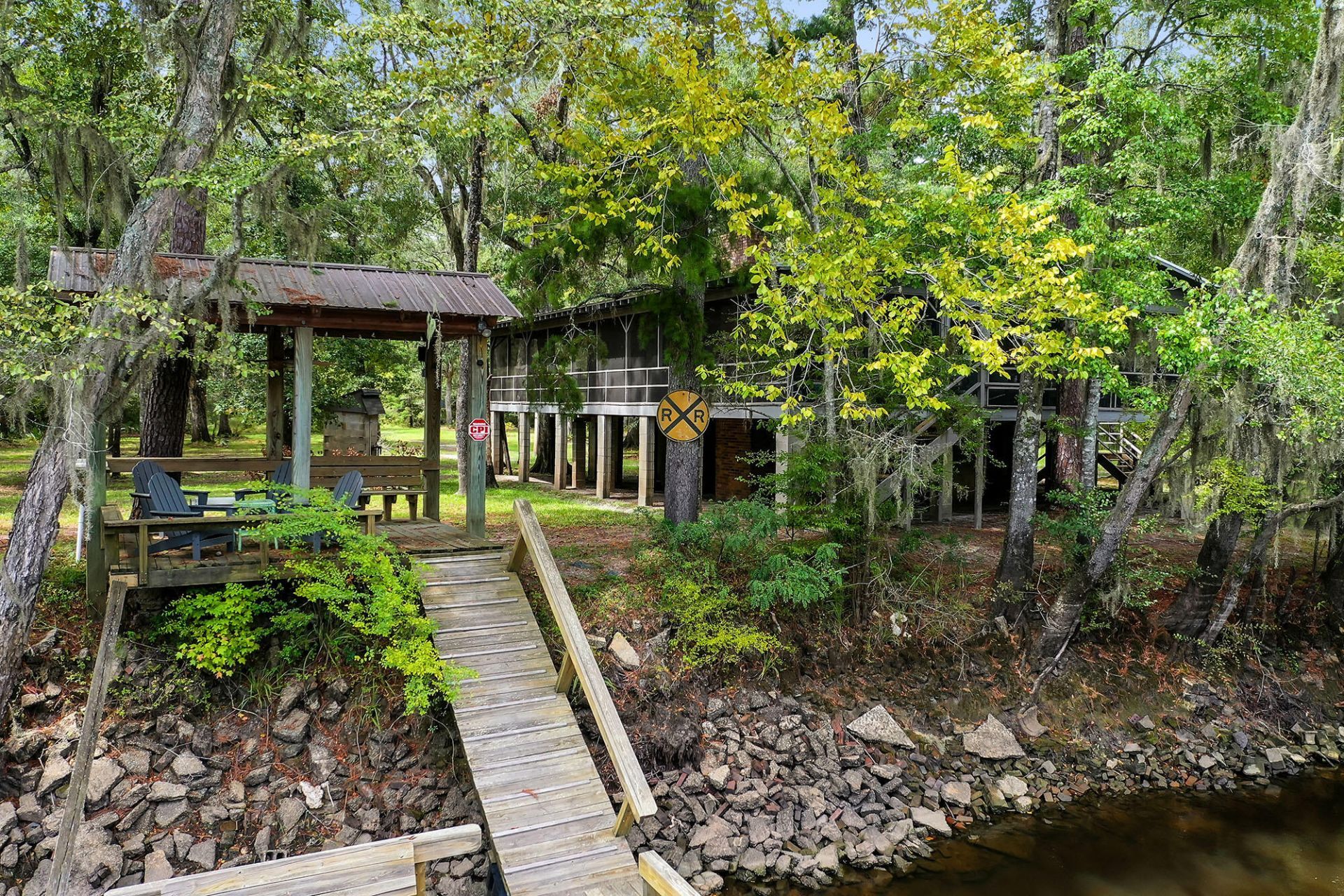 7884 Peirce Road Photo 7