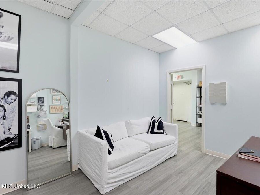 Property Image 35