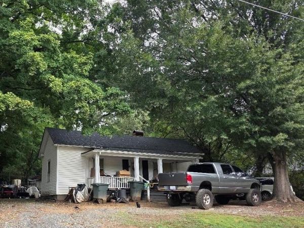 919 Harris Street, Eden, NC 27288