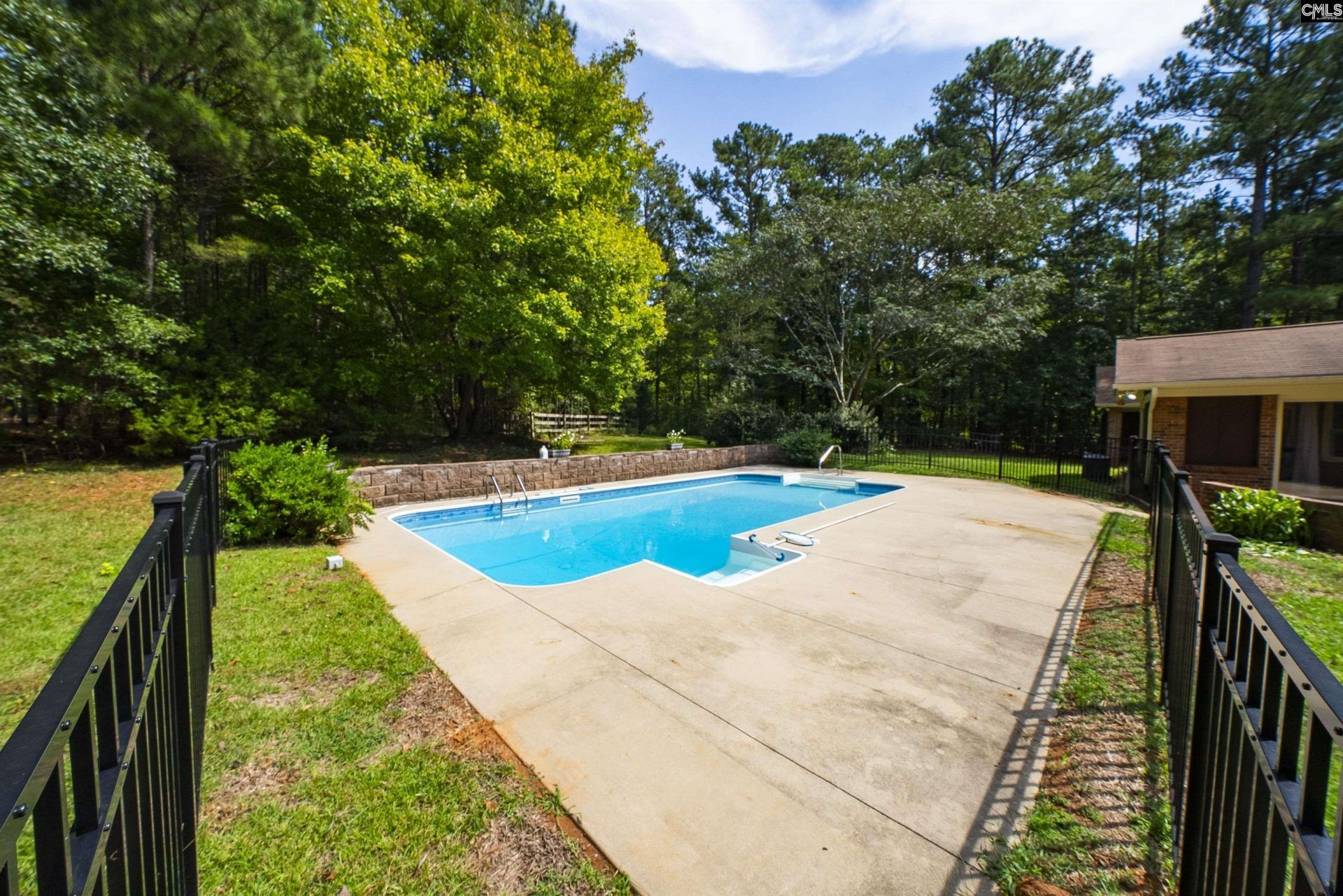 12 Dennis Lane  Photo 66