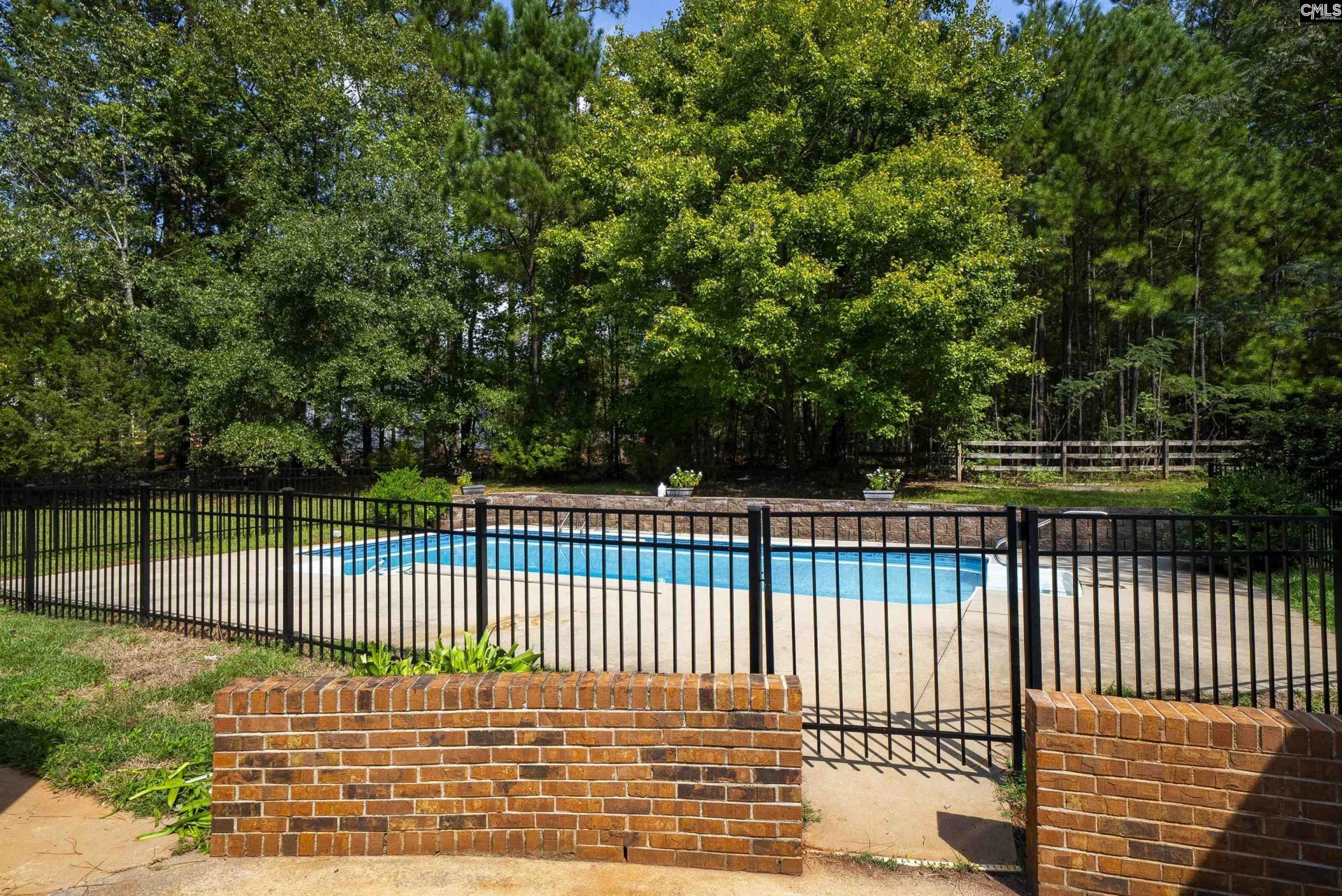 12 Dennis Lane  Photo 67