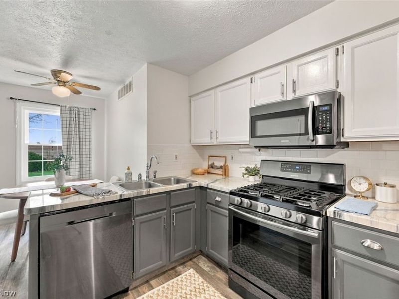 1760 Cortland Lane, Unit 15-3, Broadview Heights, OH 44147 Photo 5