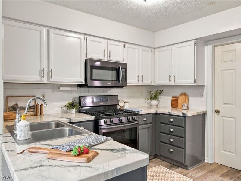 1760 Cortland Lane, Unit 15-3, Broadview Heights, OH 44147 Photo 6