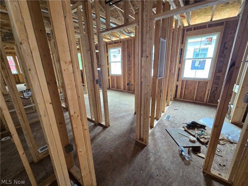 318 Delta Way, Elyria, OH 44035 Photo 6