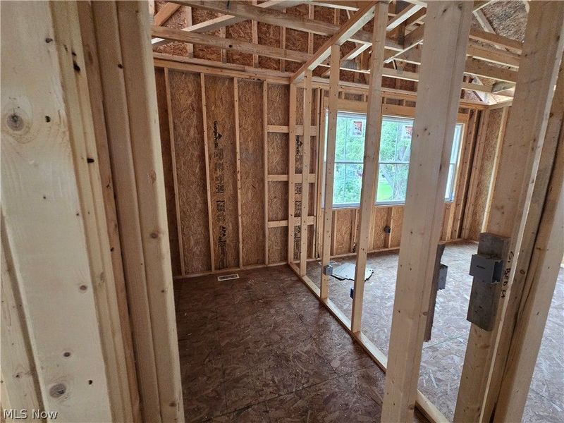 318 Delta Way, Elyria, OH 44035 Photo 8