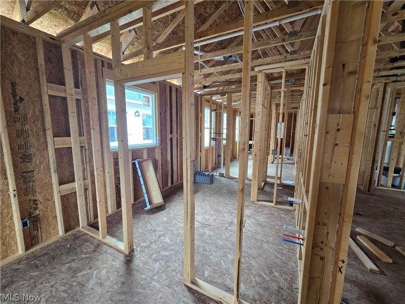 318 Delta Way, Elyria, OH 44035 Photo 9