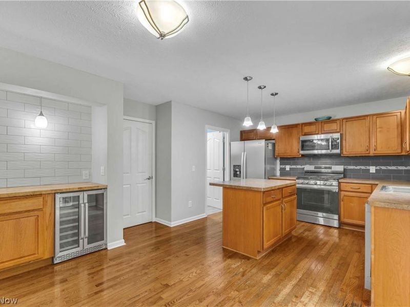9812 Seton Drive, Olmsted Township, OH 44138 Photo 17