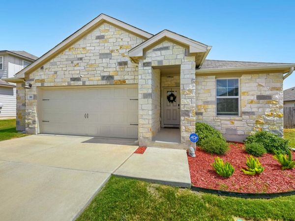 102 Contrada Grace LN, Hutto, TX 78634