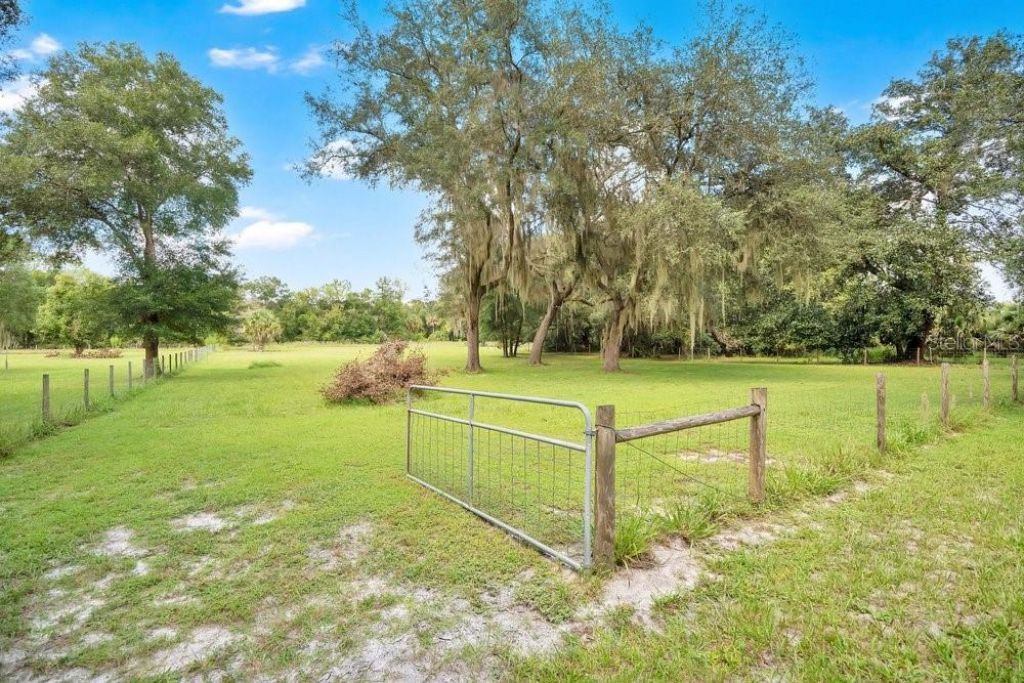 2391 Banana Street, Deland, FL 32720 Photo