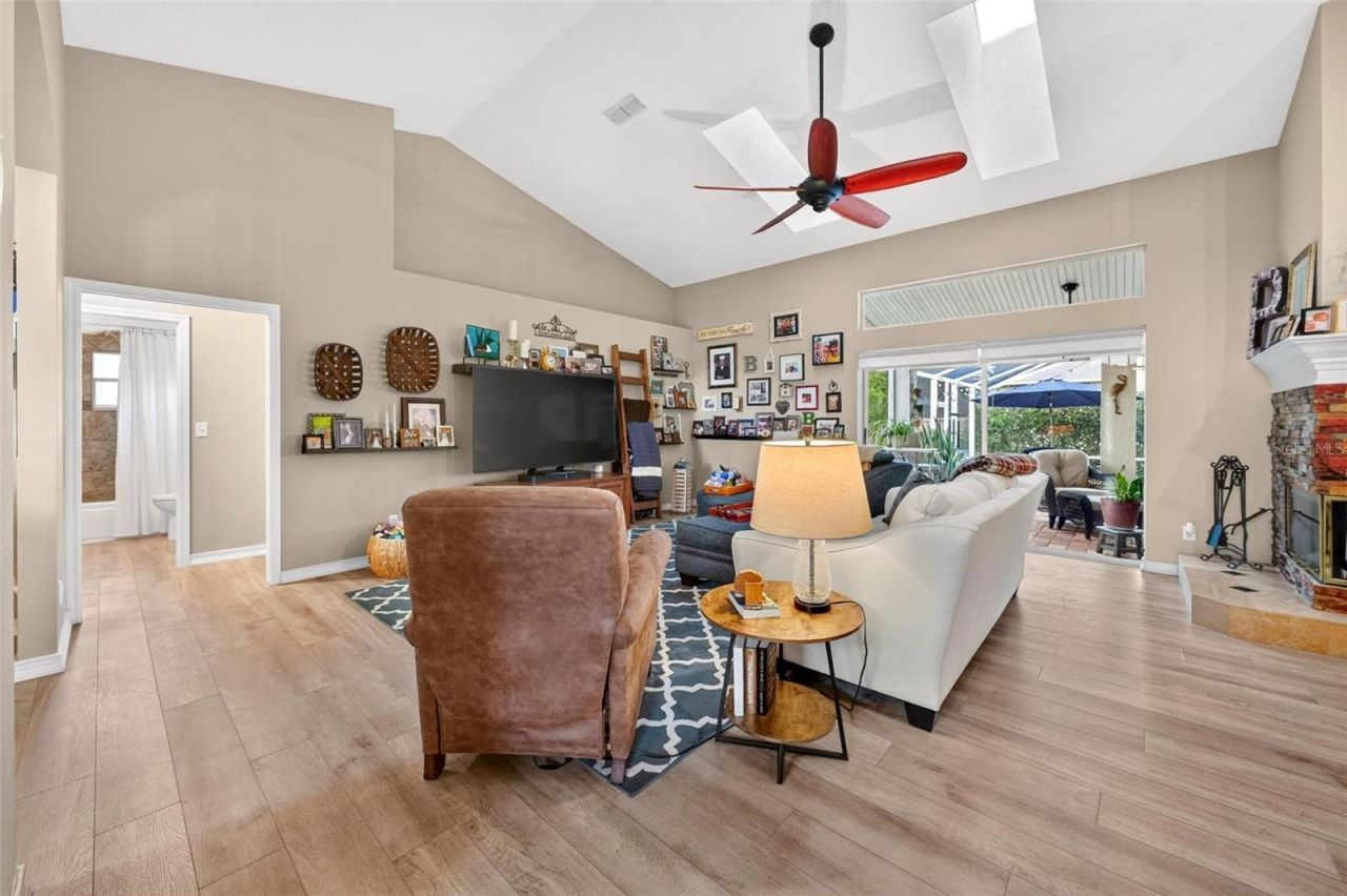 919 Ridge Spring Court , Apopka, FL 32712 Photo