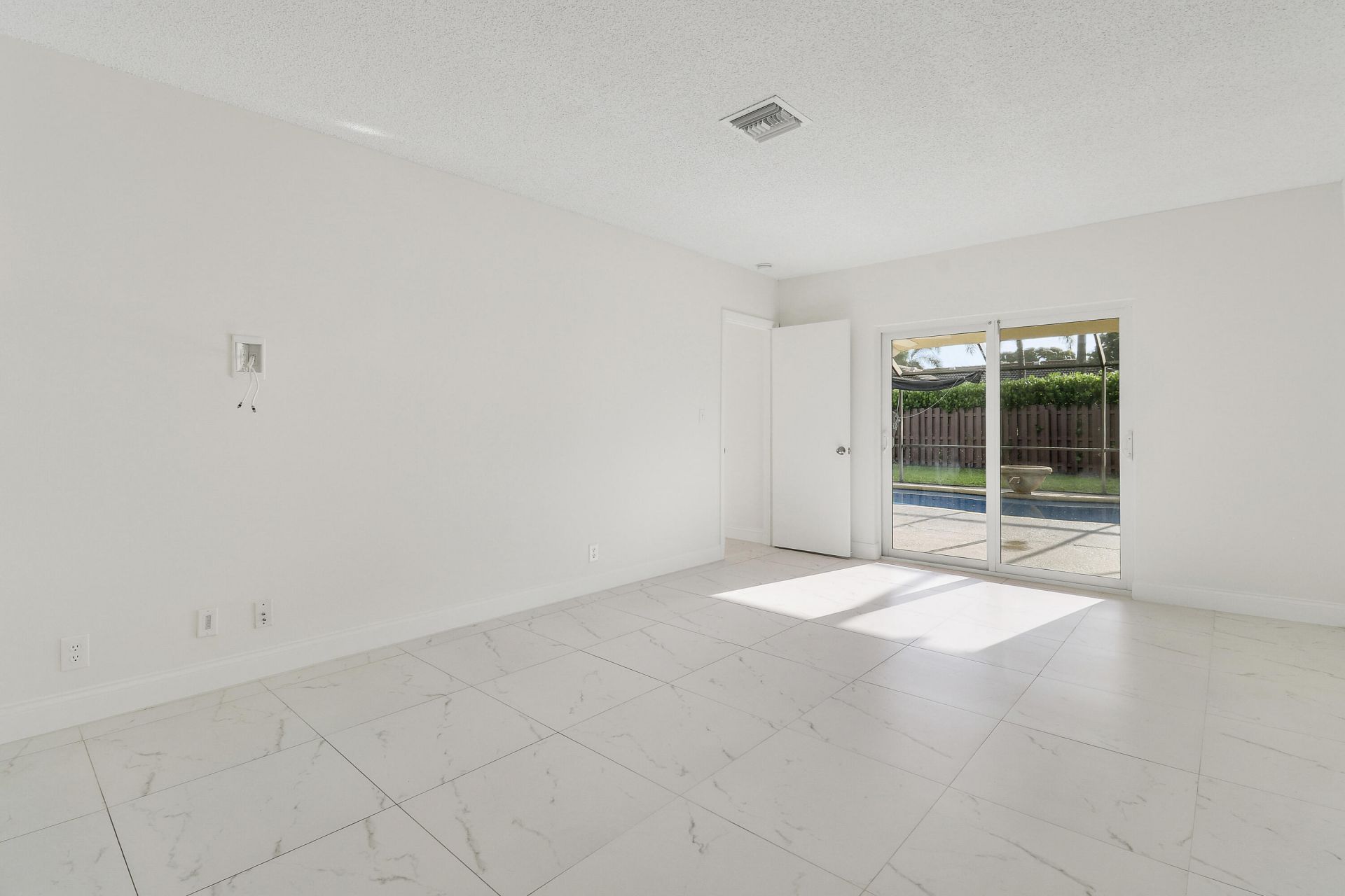 100 SW 15th Court, Boca Raton, FL 33486 Photo