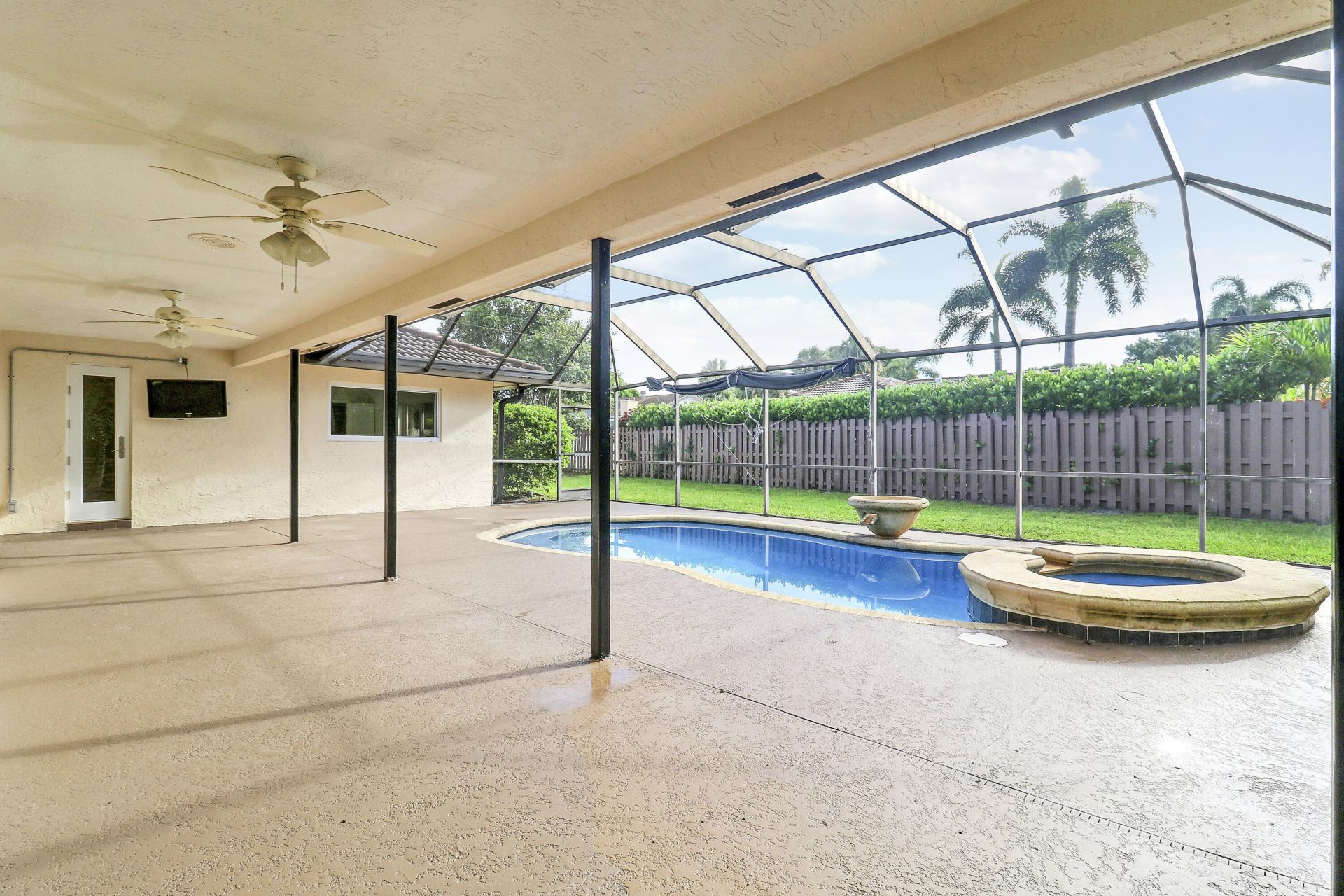 100 SW 15th Court, Boca Raton, FL 33486 Photo