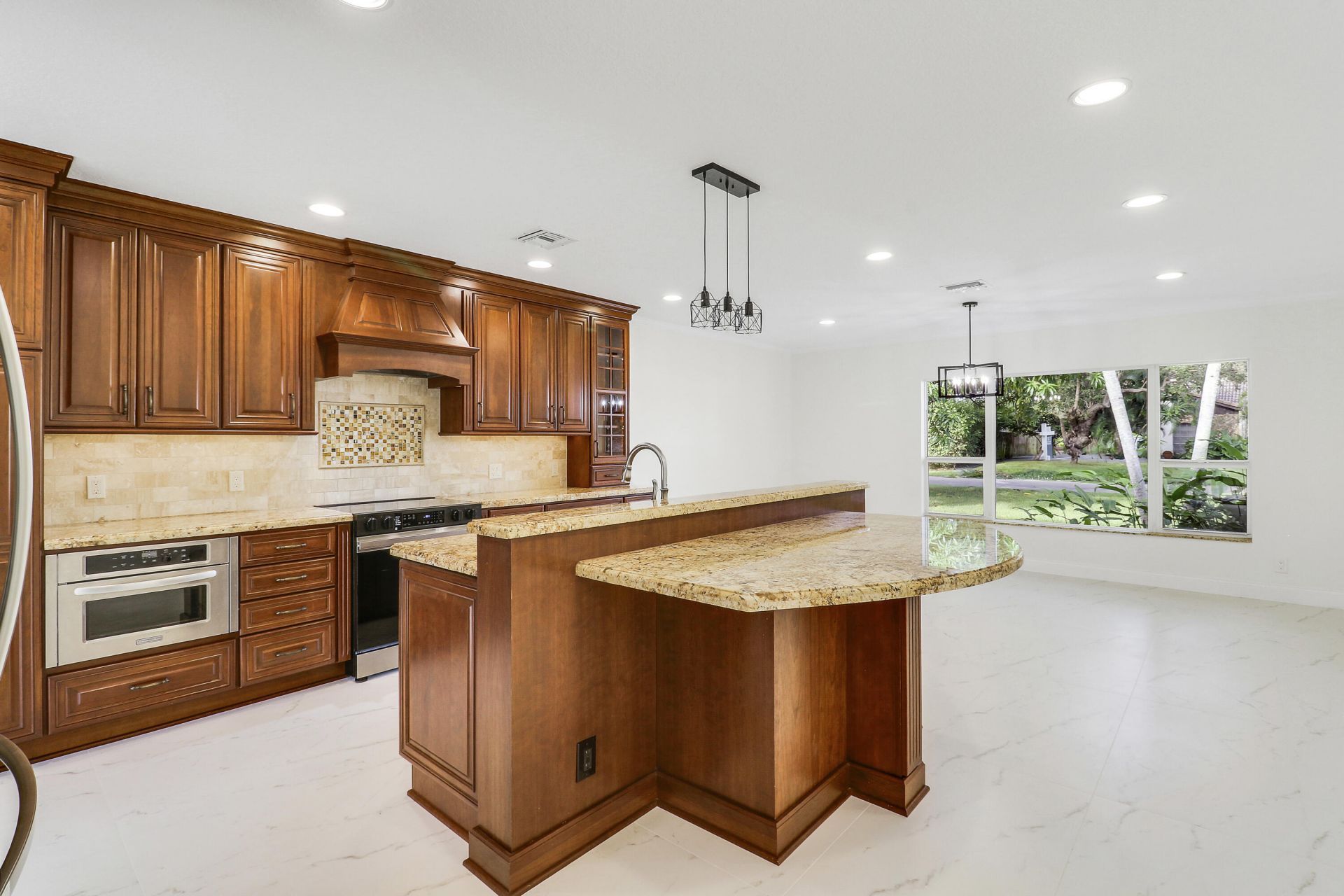 100 SW 15th Court, Boca Raton, FL 33486 Photo