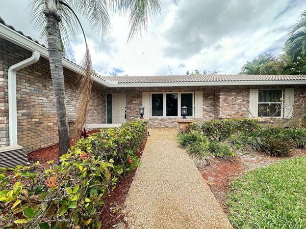 9135 NW 3RD Court, Coral Springs, FL 33071