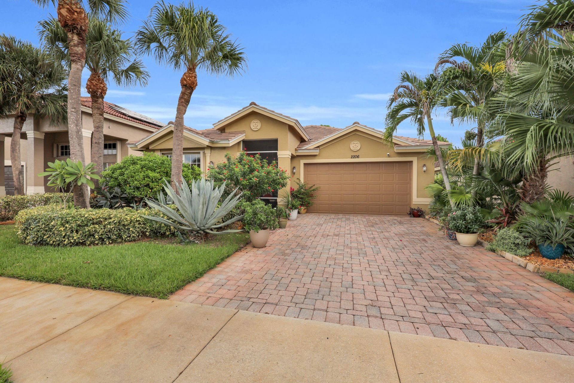 2206 Newport Isles Boulevard, Port Saint Lucie, FL 34953 Photo