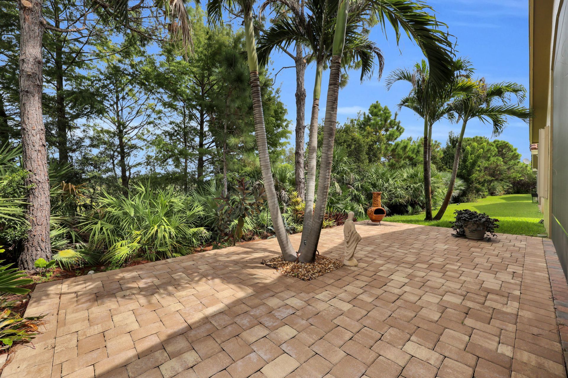 2206 Newport Isles Boulevard, Port Saint Lucie, FL 34953 Photo