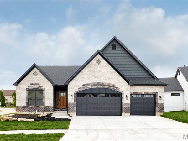 107 Wolf Den Court, Lake St Louis, MO 63367