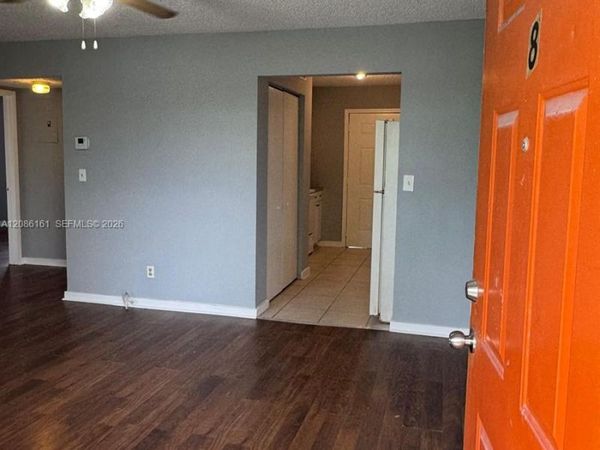 2920 Pierce St , Unit 8, Hollywood, FL 33020