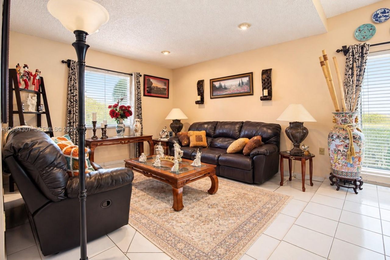 2421 SW 142nd Pl , Miami, FL 33175 Photo