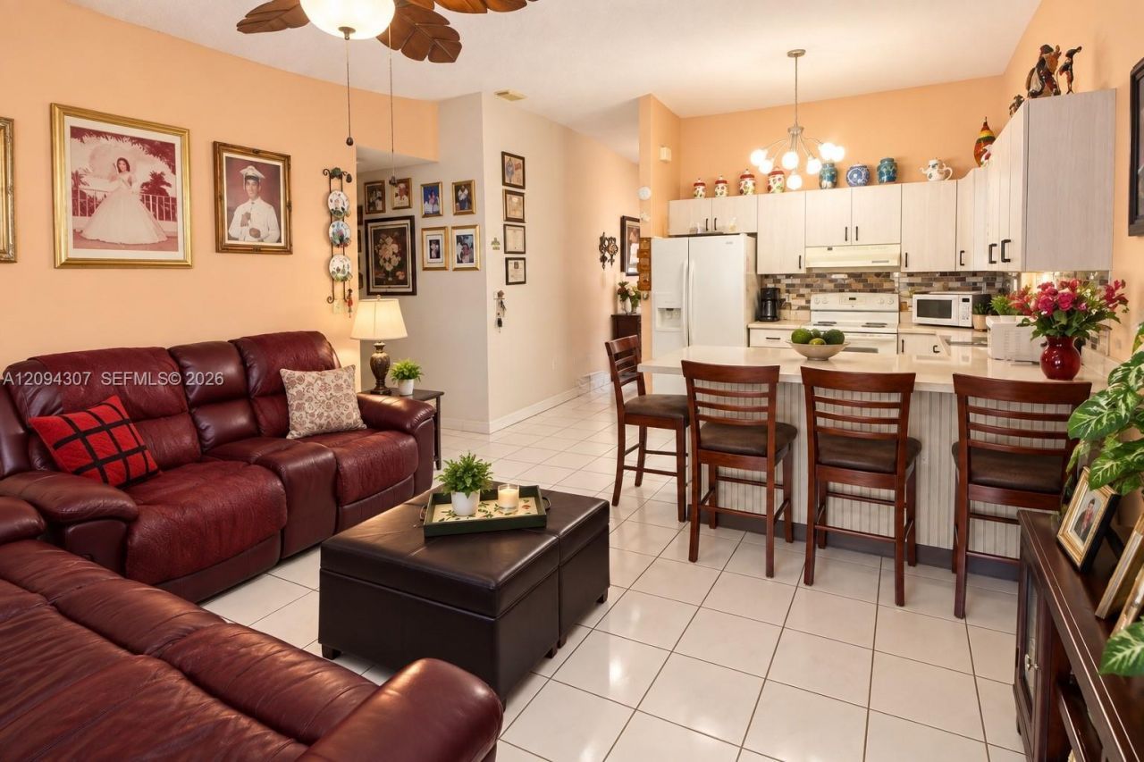 2421 SW 142nd Pl , Miami, FL 33175 Photo