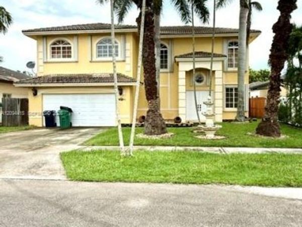 14105 SW 161st Ct , Miami, FL 33196